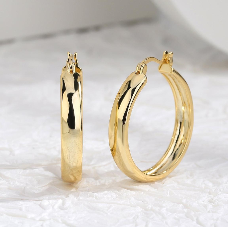 Rudrika Classic Hoop Earrings